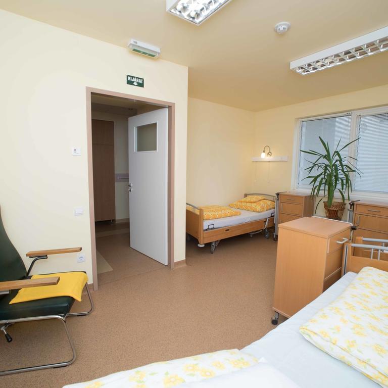 Borbanyai Rehabilitacios Haz Bed & Breakfast Nyíregyháza Eksteriør bilde